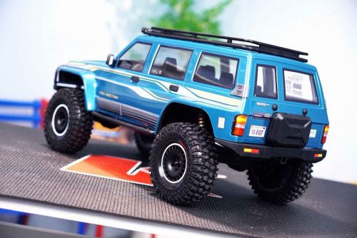 Трофи модель Yikong 4107 PRO V2 crawler Patrol Y60 (Hydro blue) 1/10 RTR фото 3