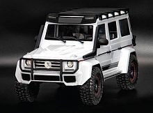 Трофи модель Yikong 4106 PRO crawler Benz G500 (Perl White) 1/10 RTR