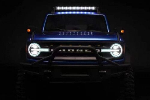 Трофи модель Yikong 4083 V3 1/8 crawler Bronco (Sky Blue) RTR фото 5