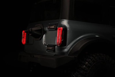 Трофи модель Yikong 4083 V3 1/8 crawler Bronco (Concrete Grey) RTR