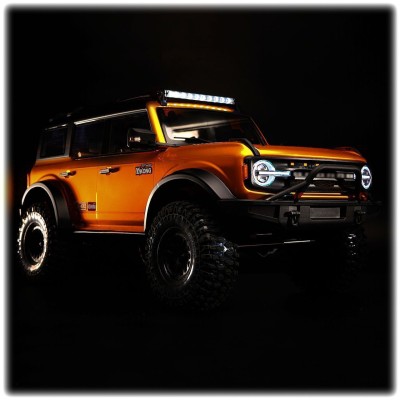 Трофи модель Yikong 4083 V2 1/8 crawler Bronco (Yellow) RTR